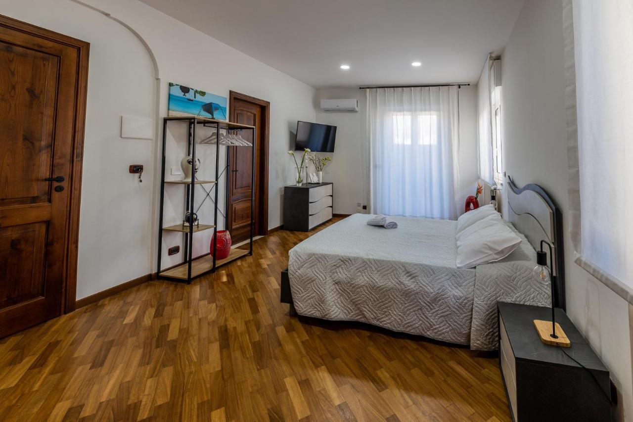 Bed and Breakfast I Barcaioli Джардини-Наксос Экстерьер фото